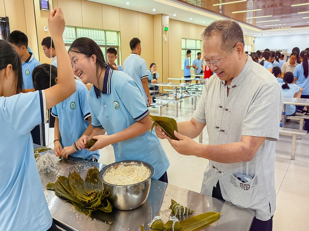 广安正规叛逆少年教育中心怎么联系？本地寄宿素质培育机构测评